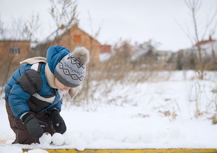 Featured image for “9 Winter Activities Sure to Wear Your Kids Out”
